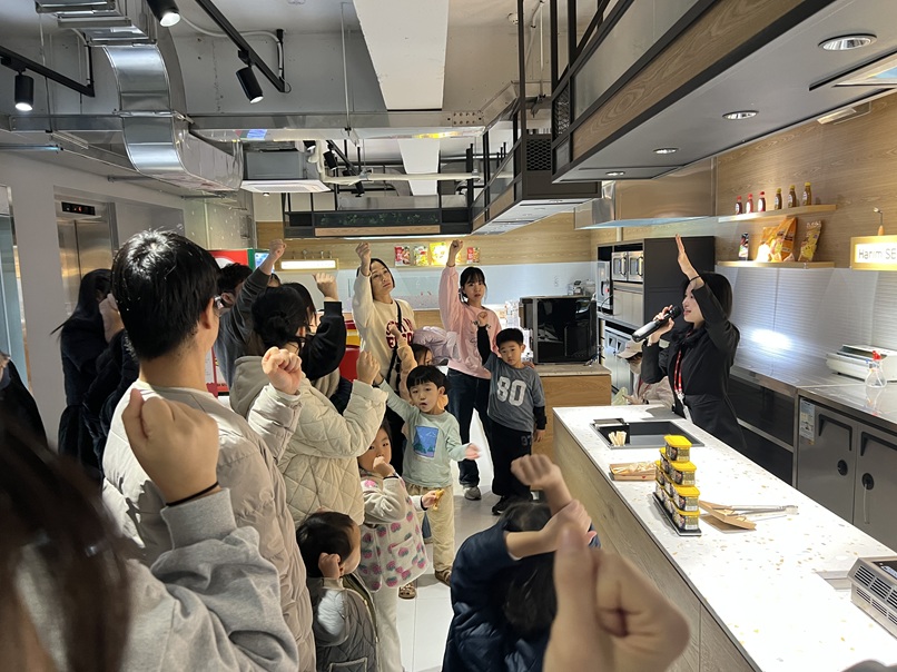 KakaoTalk_20251108_151245204_08_S.jpg